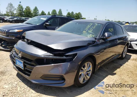 2018 Honda Accord Lx из США, поврежденный, VIN 1HGCV1F11JA063366
